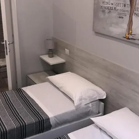 Vittorio Emanuele 3*